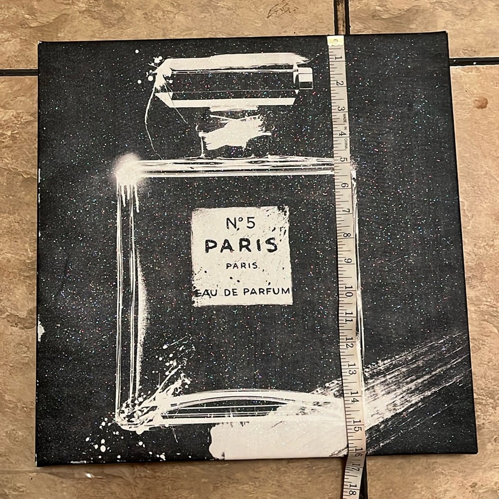 Chanel No. 5 Eau de Parfum Canvas Art - Picture 17 of 17